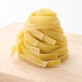 小麦の旨みひきたつ生パスタ　フェットチーネ