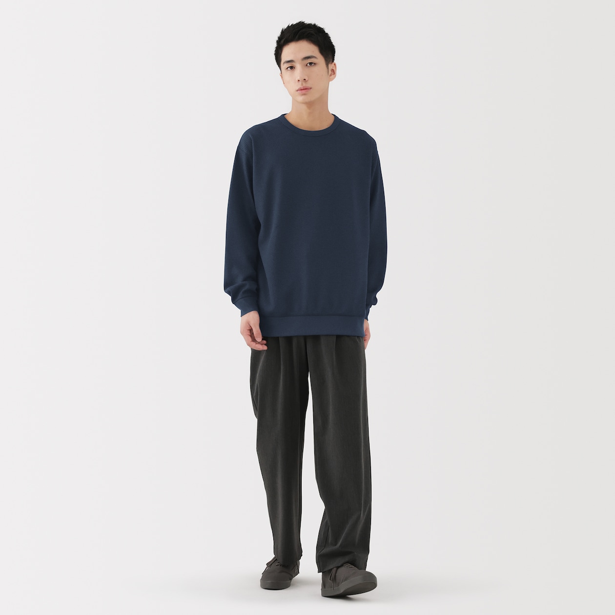 紳士　ＵＶカット乾きやすいワッフルクルーネック長袖Ｔシャツ