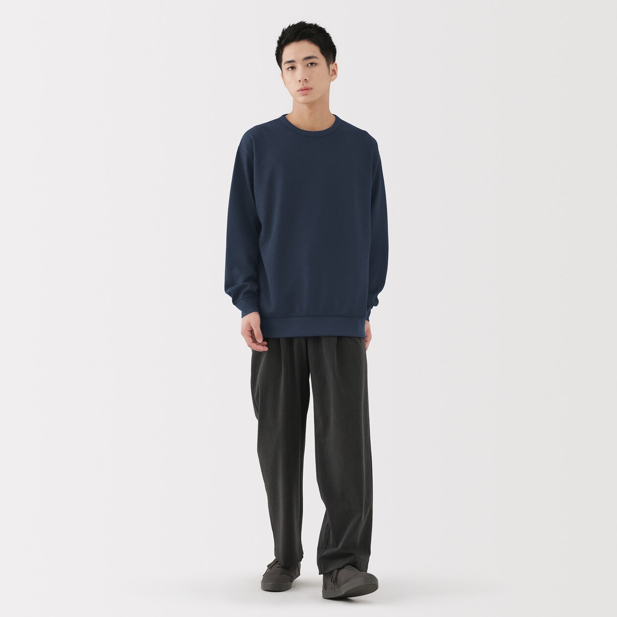 紳士　ＵＶカット乾きやすいワッフルクルーネック長袖Ｔシャツ