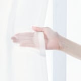 ポリエステル分繊糸ボイル（防炎）プリーツカーテン／オフ白