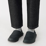 かかとが踏める　撥水中わた入りスリッポン