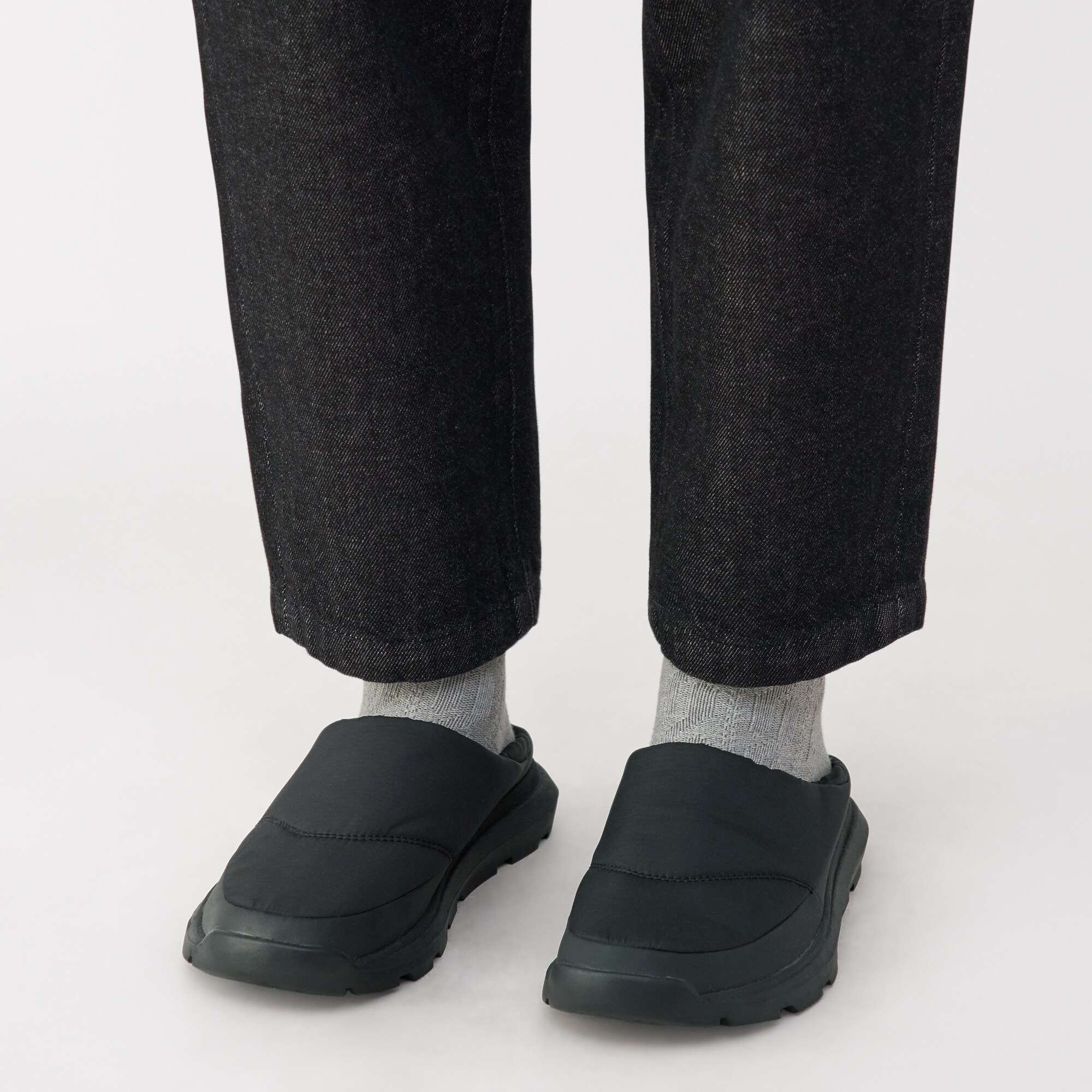 かかとが踏める　撥水中わた入りスリッポン