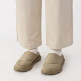 かかとが踏める　撥水中わた入りスリッポン