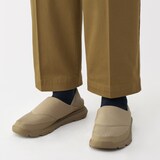 かかとが踏める　撥水中わた入りスリッポン