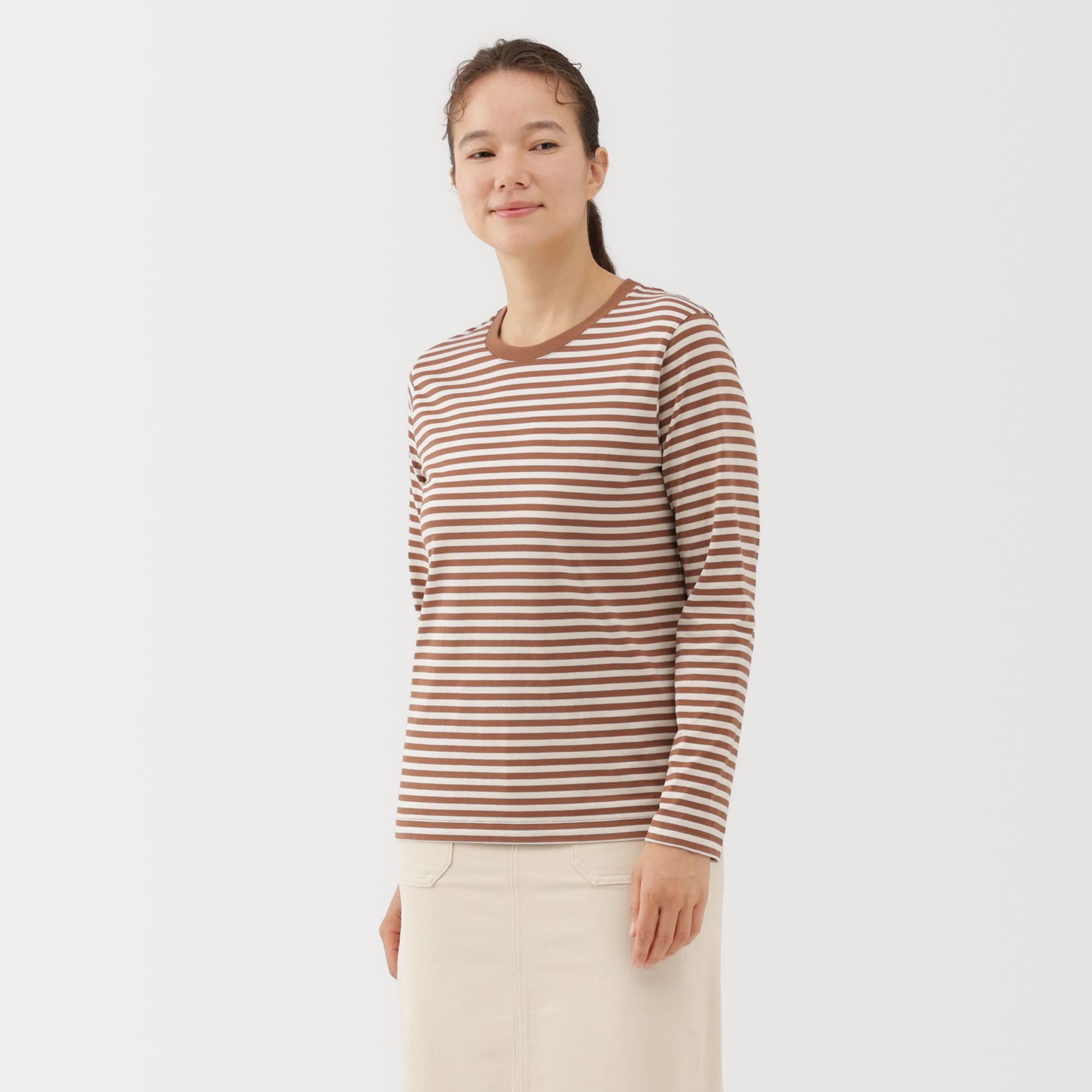 婦人　天竺編みクルーネック長袖Ｔシャツ