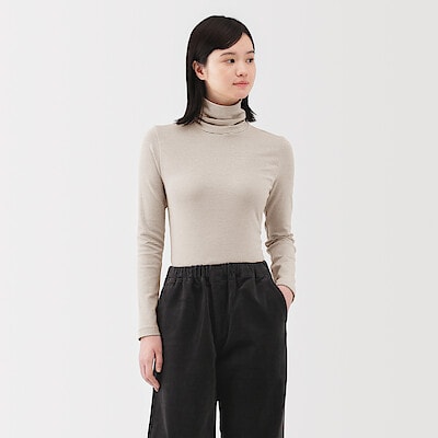 婦人　起毛フライス編みタートルネック長袖Ｔシャツ