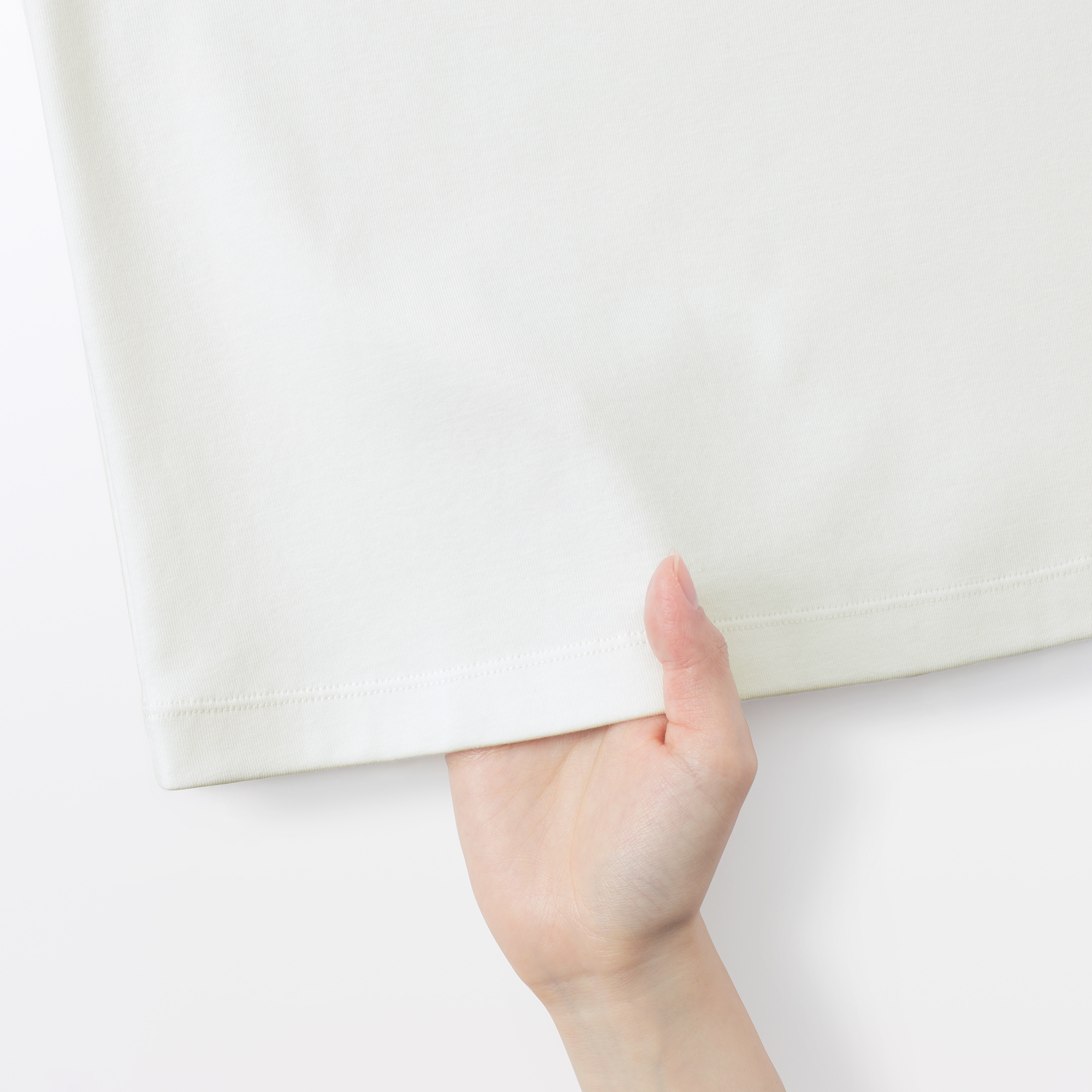 婦人　涼感汗じみしにくいクルーネック半袖Ｔシャツ（ＡＳＥＡＮ）