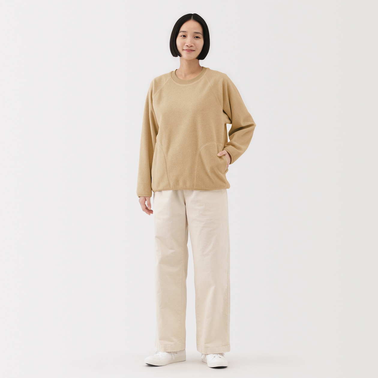 婦人　素材に還るフリースプルオーバー