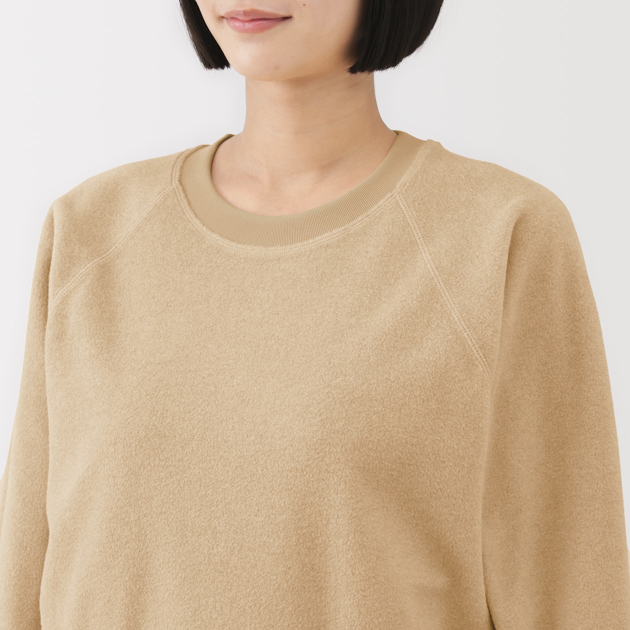婦人　素材に還るフリースプルオーバー