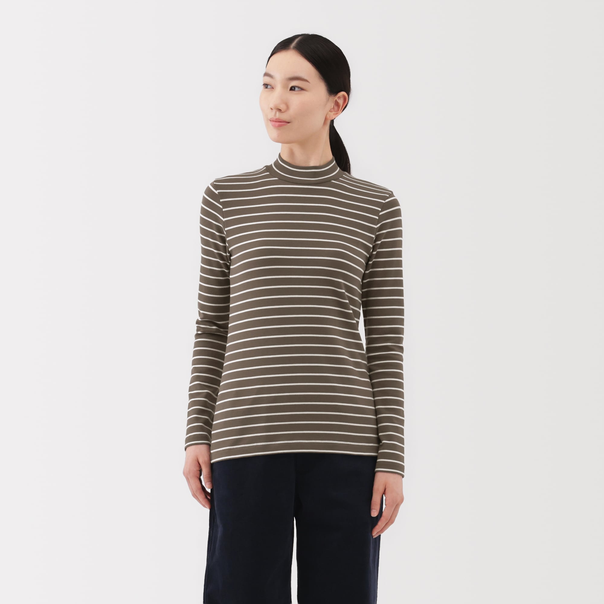 婦人　起毛フライス編みハイネック長袖Ｔシャツ