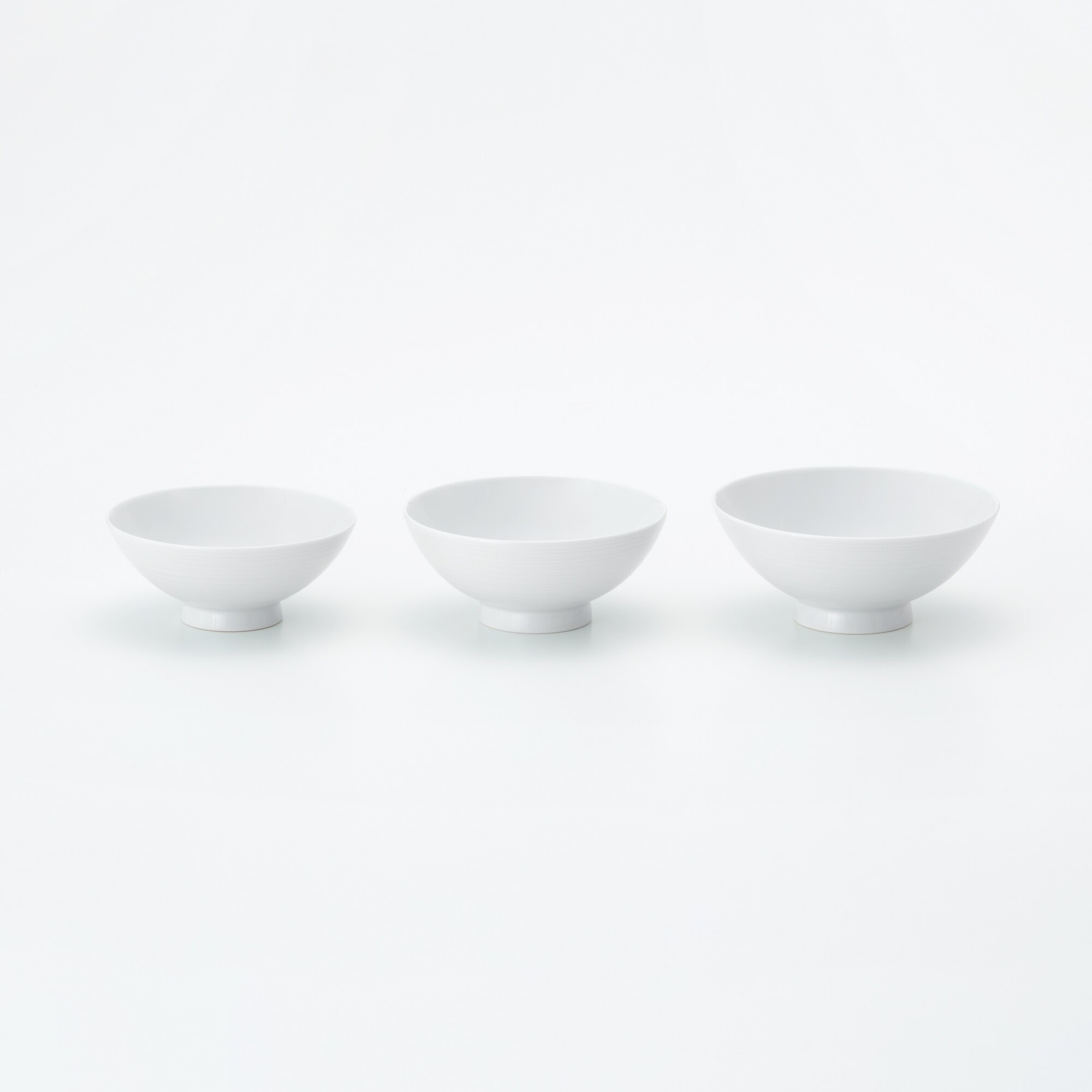 白磁　茶碗　刻印あり 白磁 茶碗 刻印あり