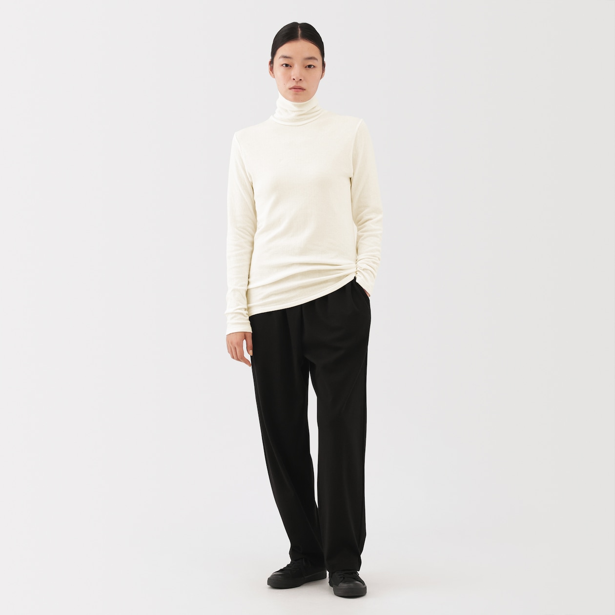 婦人　コットンカシミヤタートルネックＴシャツ