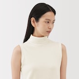 婦人　コットンカシミヤタートルネックノースリーブＴシャツ