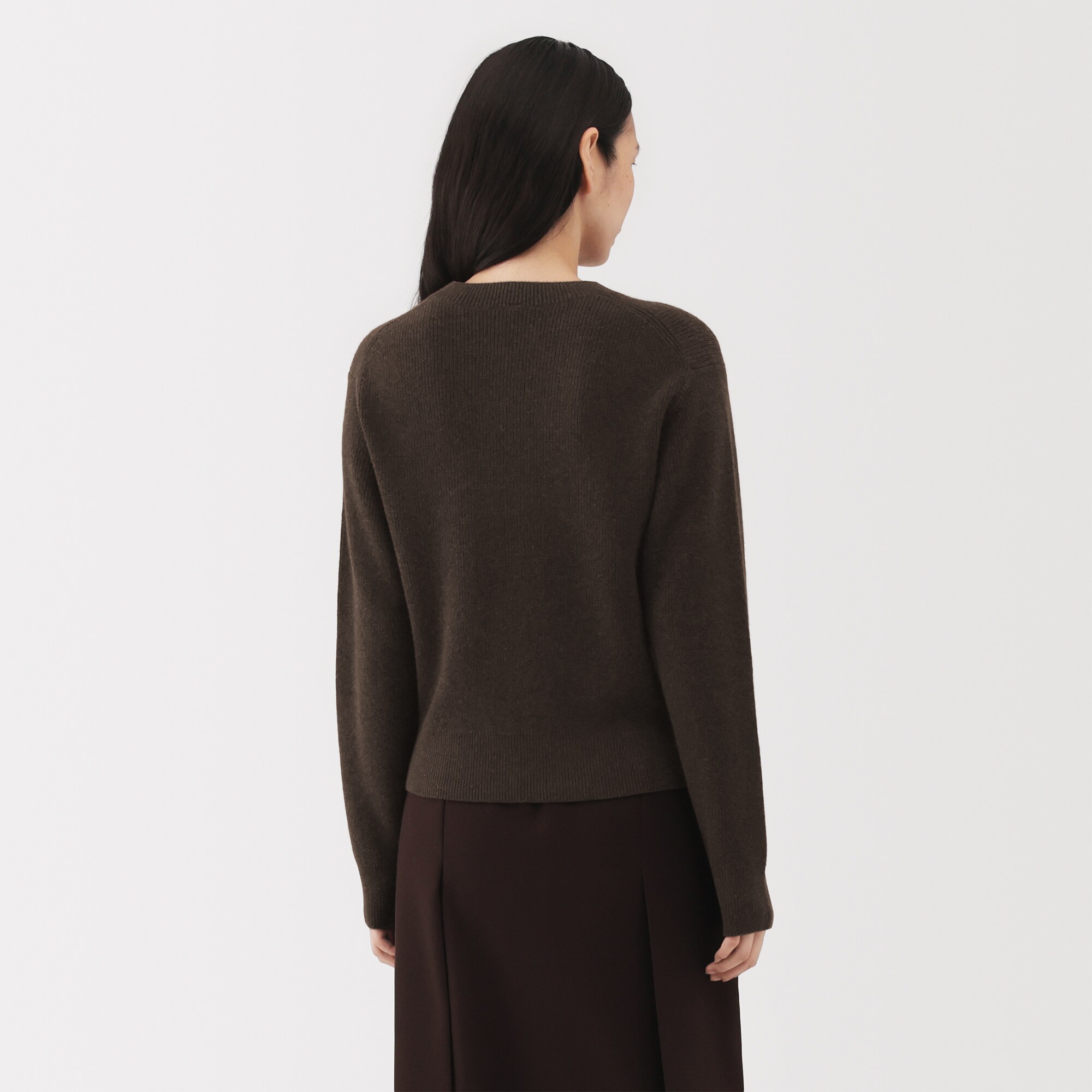 婦人　自然のまんまの色　ヤク畦編みクルーネックセーター