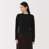 婦人　自然の色を生かして染色した　ヤク畦編みクルーネックセーター