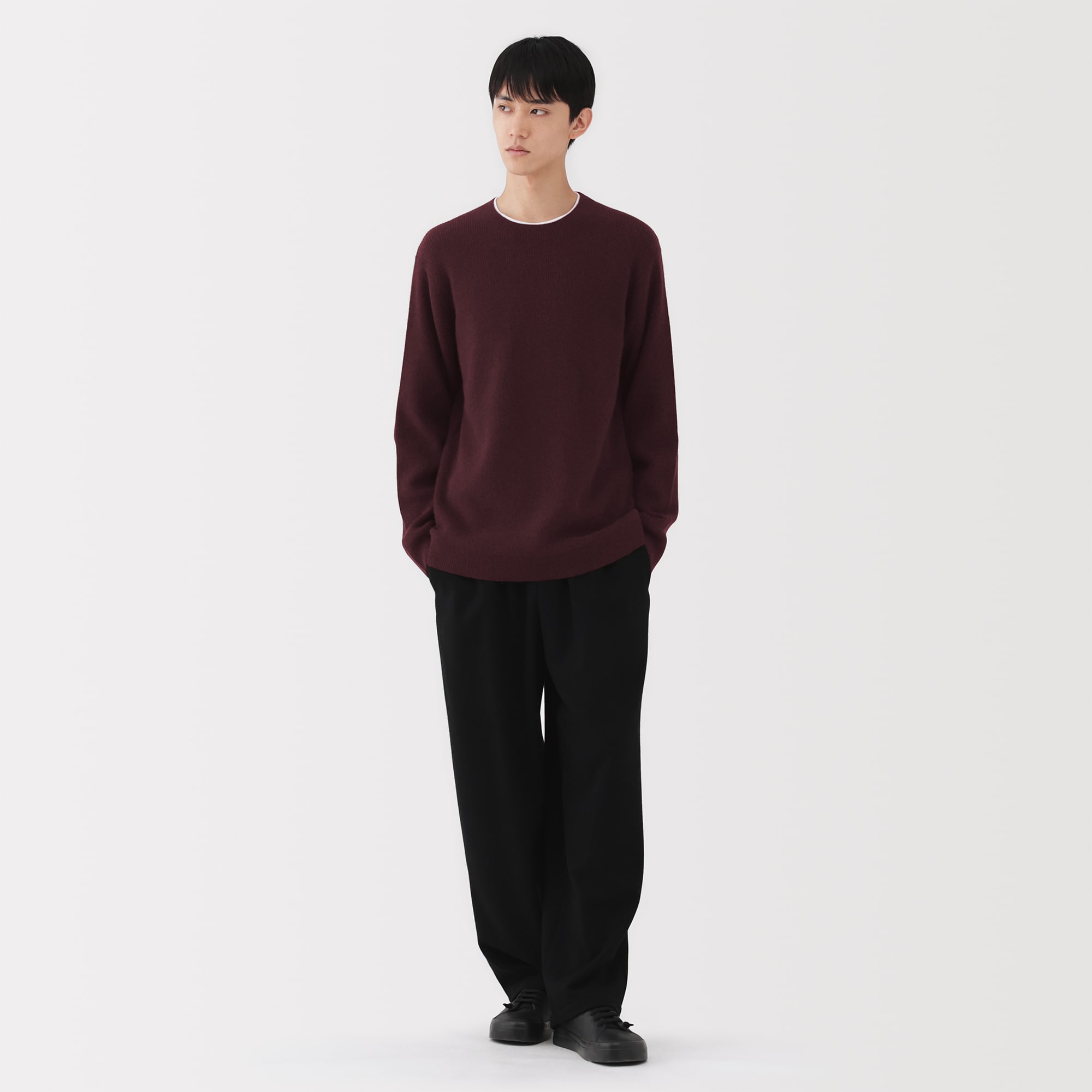 新品 ムジラボ クルーネックセーター 自然の色を生かして染色したカシミヤ L 黒 MUJI Labo 自然の色を活かして染色した ヤククルーネック