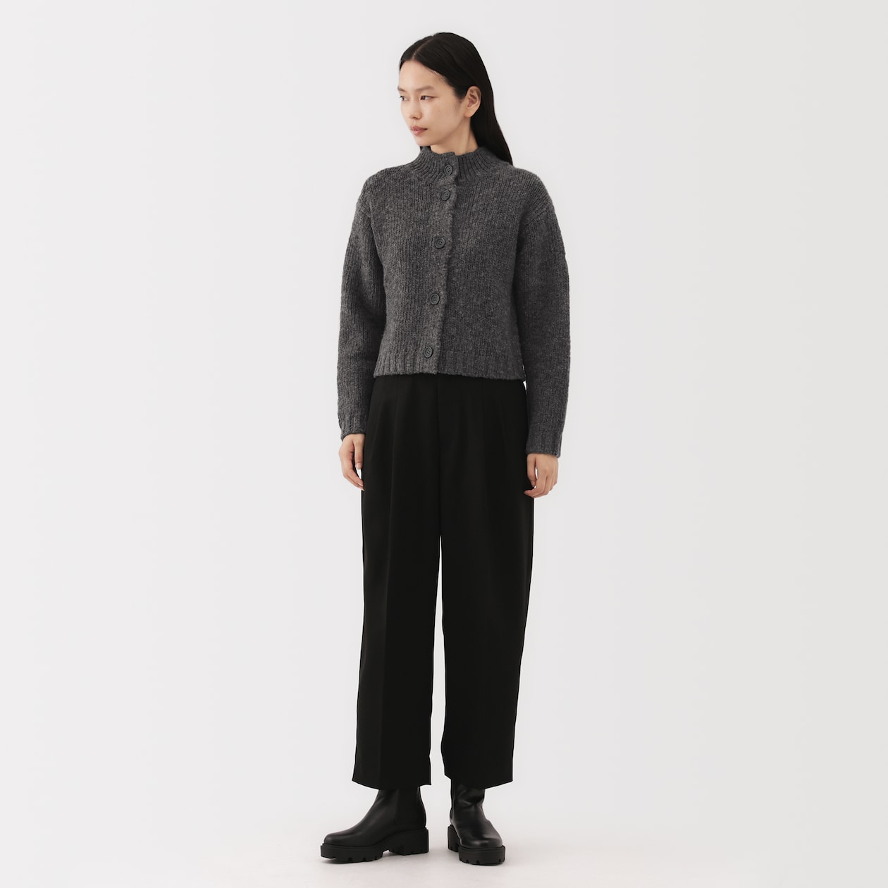 婦人　メリノウールローゲージショートカーディガン