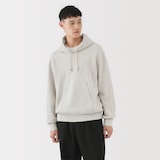 紳士　昔ながらの製法で編み立てたスウェットパーカ