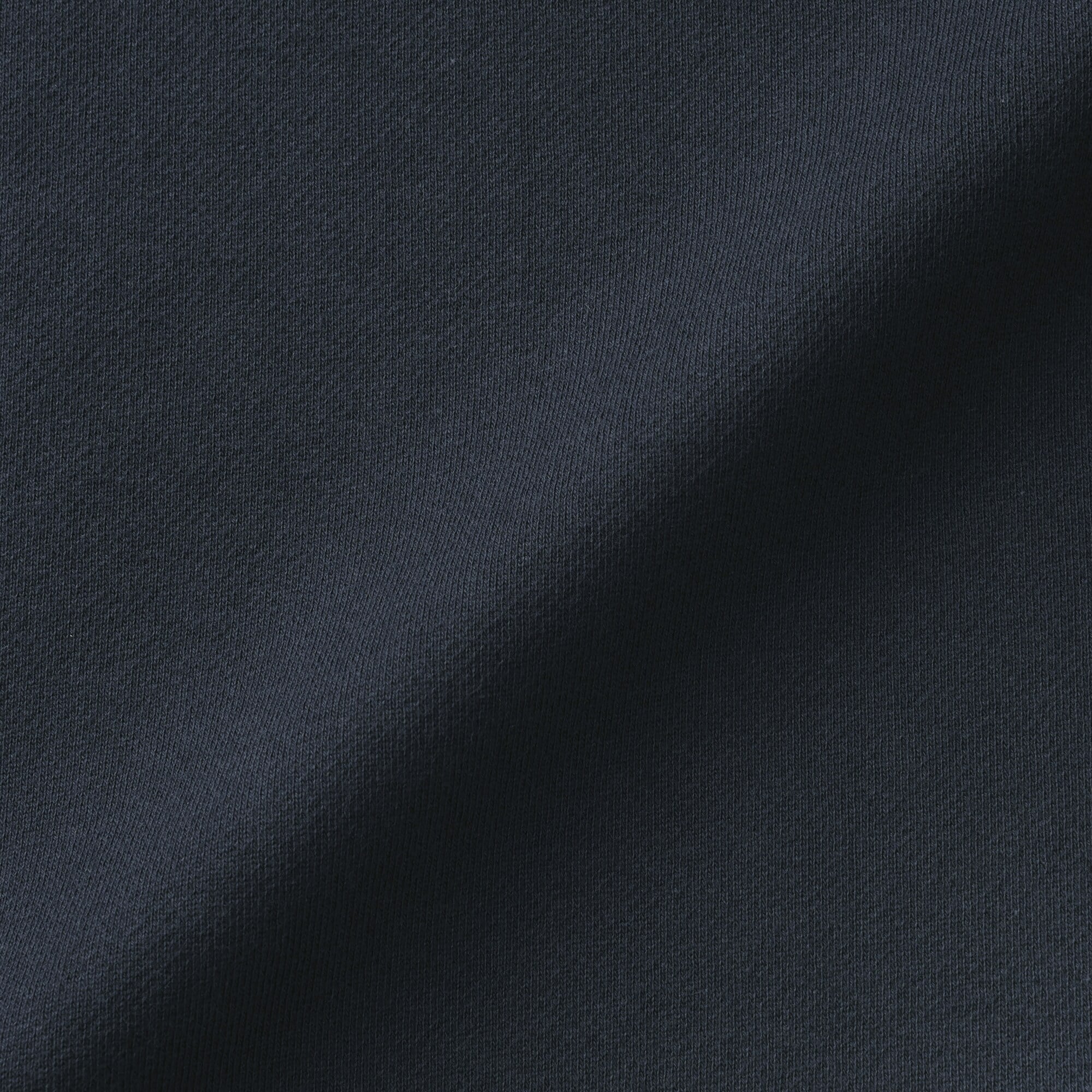 紳士　昔ながらの製法で編み立てたスウェットパーカ