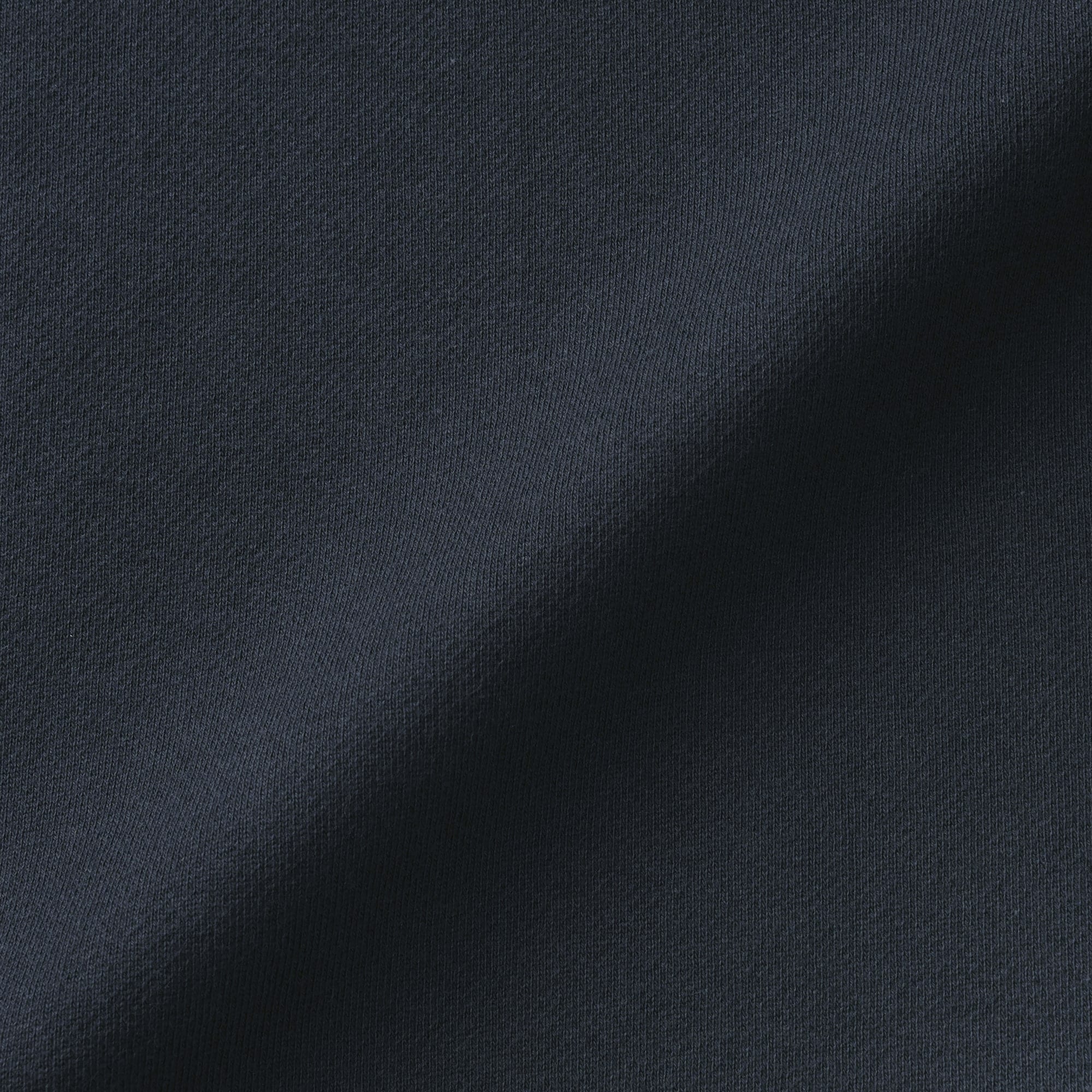 紳士　昔ながらの製法で編み立てたスウェットパーカ