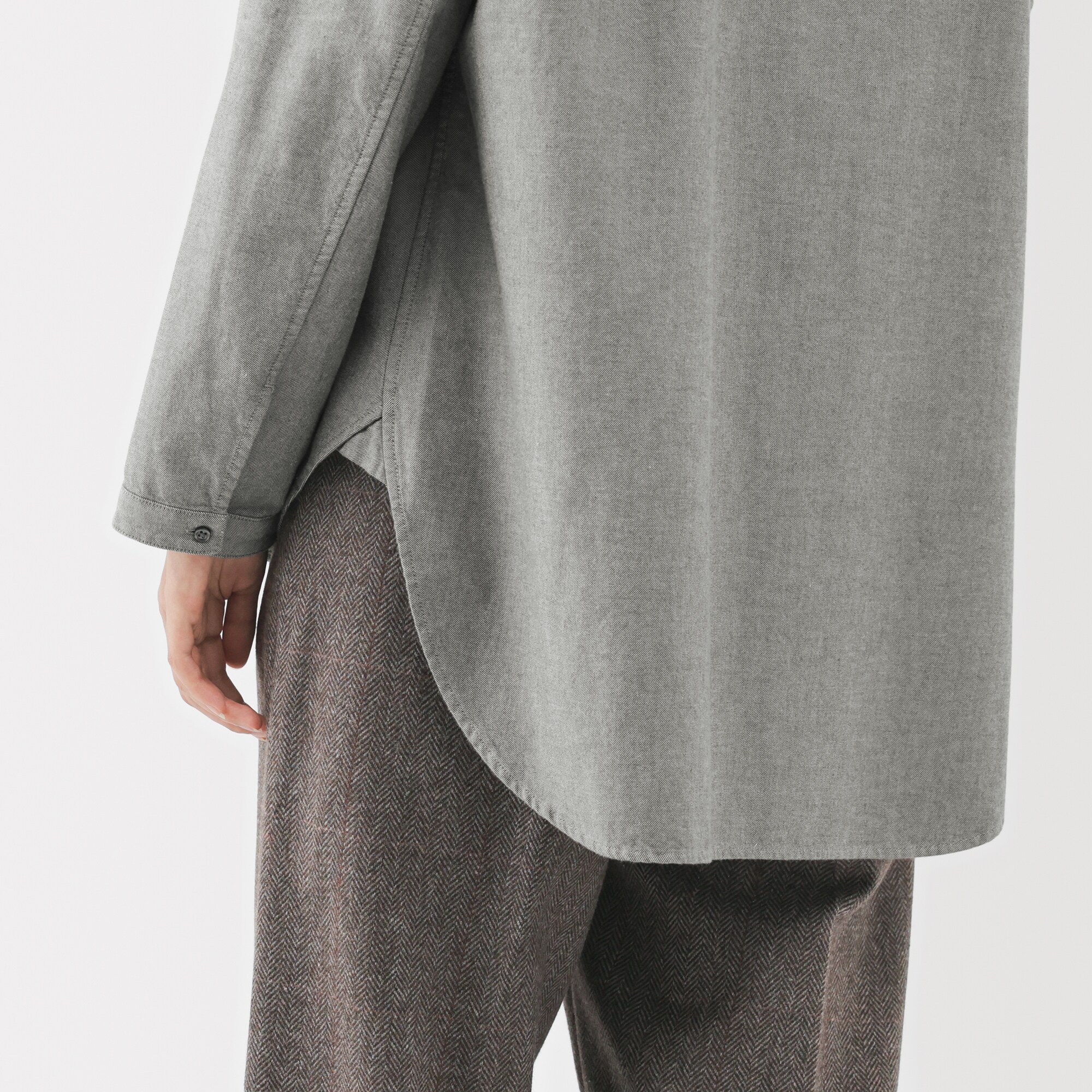 婦人　起毛ツイルリラックスフィットシャツ