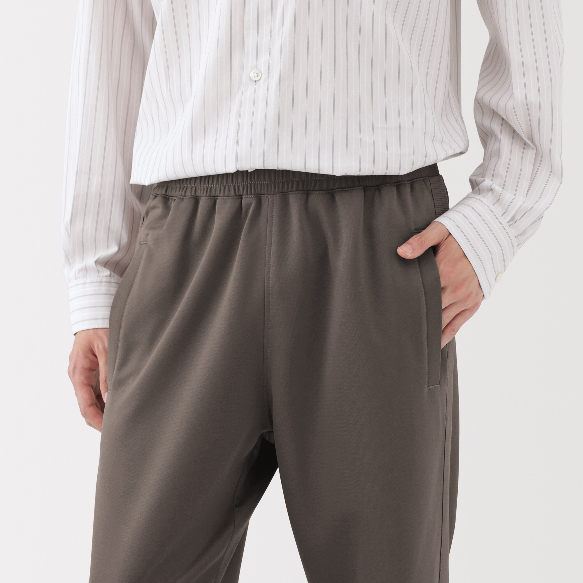 紳士　ユニフォーム素材で作ったトラックパンツ