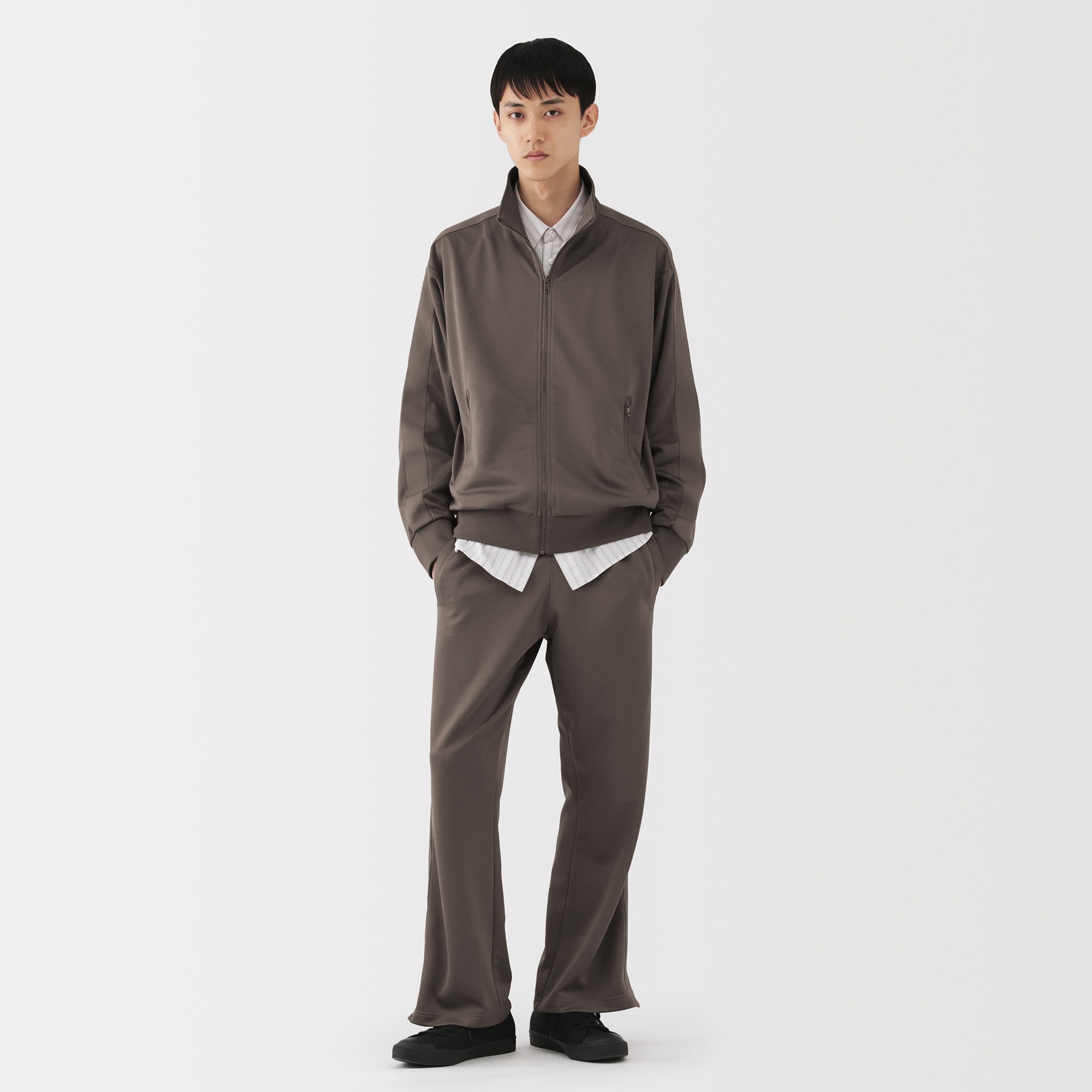 紳士　ユニフォーム素材で作ったトラックパンツ