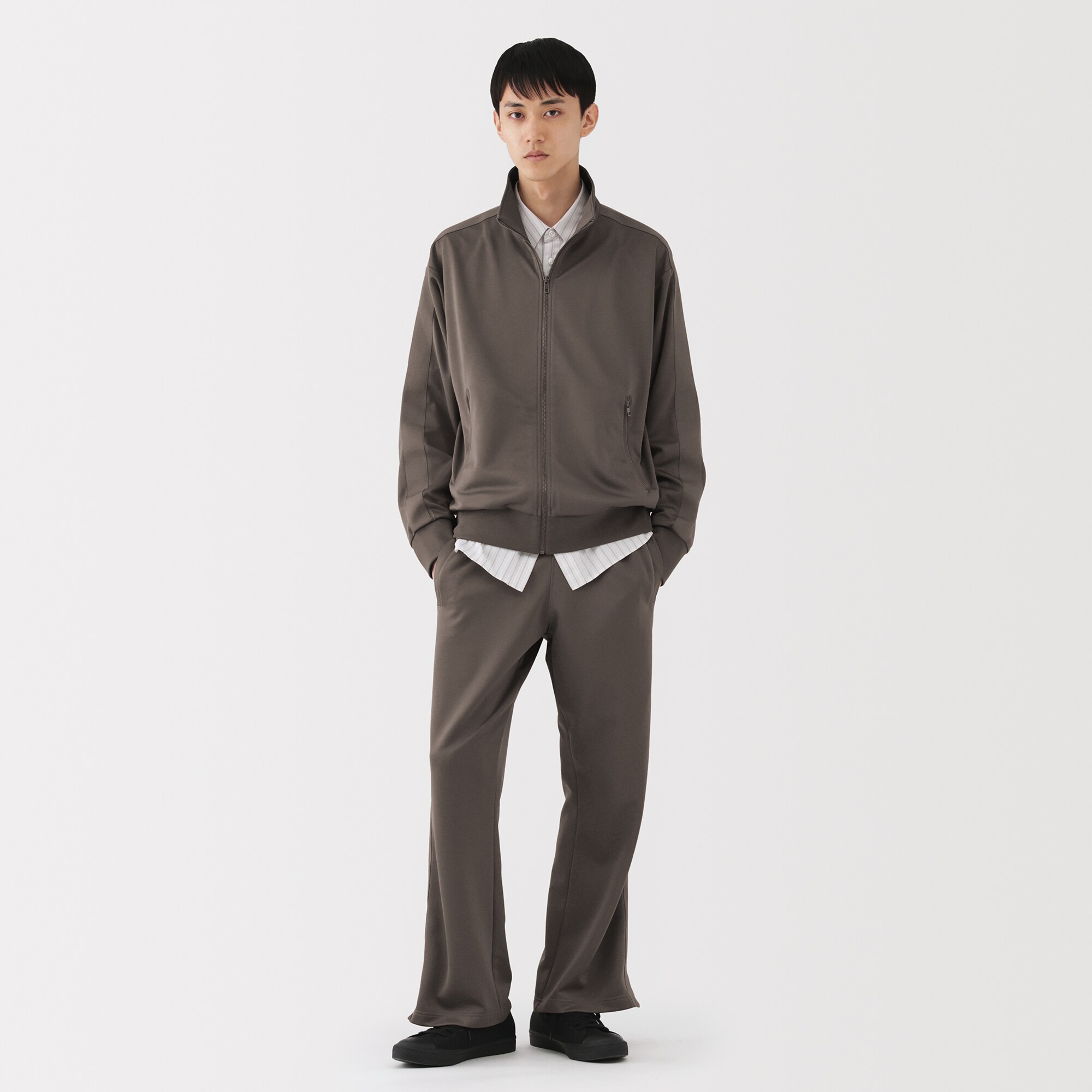 紳士　ユニフォーム素材で作ったトラックパンツ