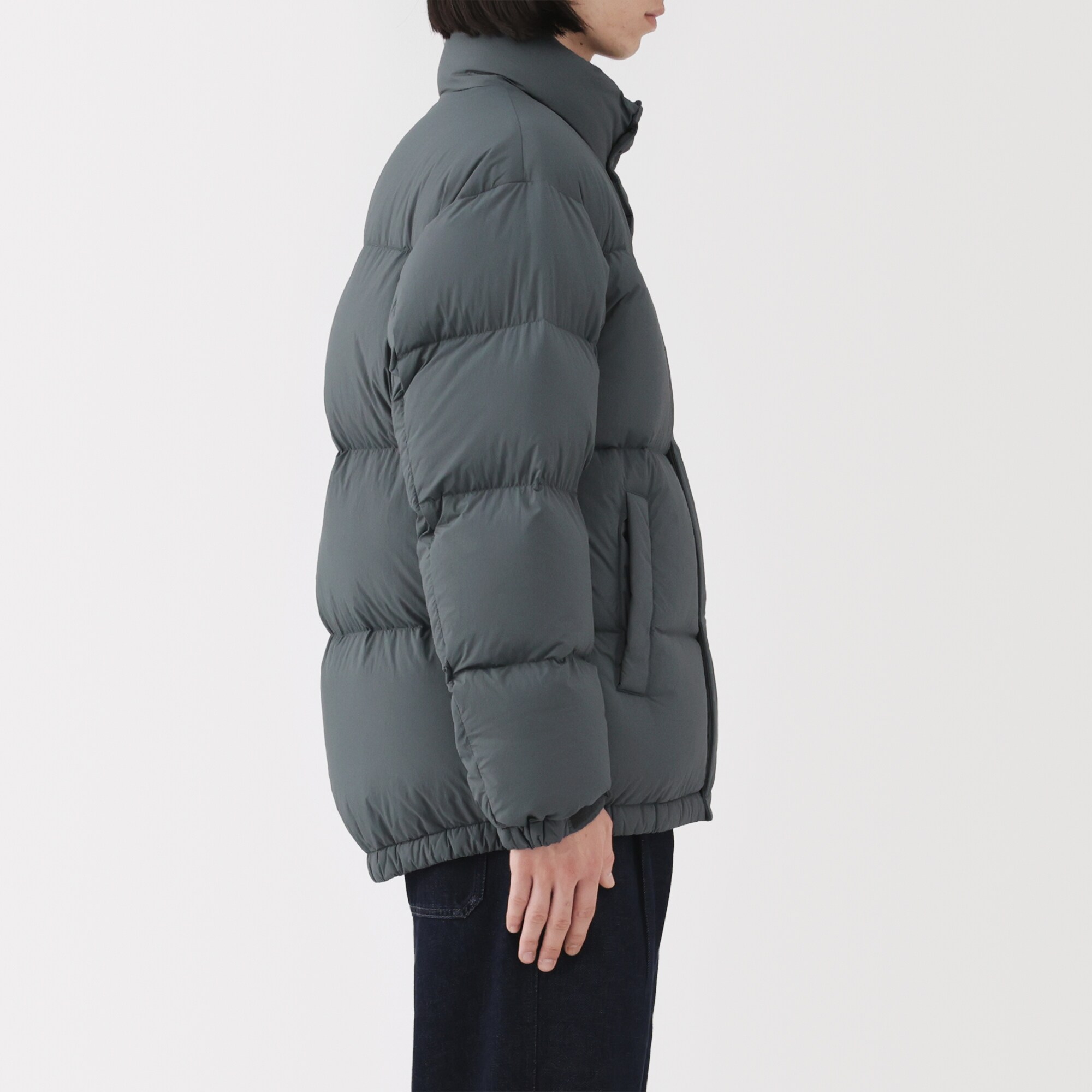 紳士　軽量ダウンポケッタブルジャケット