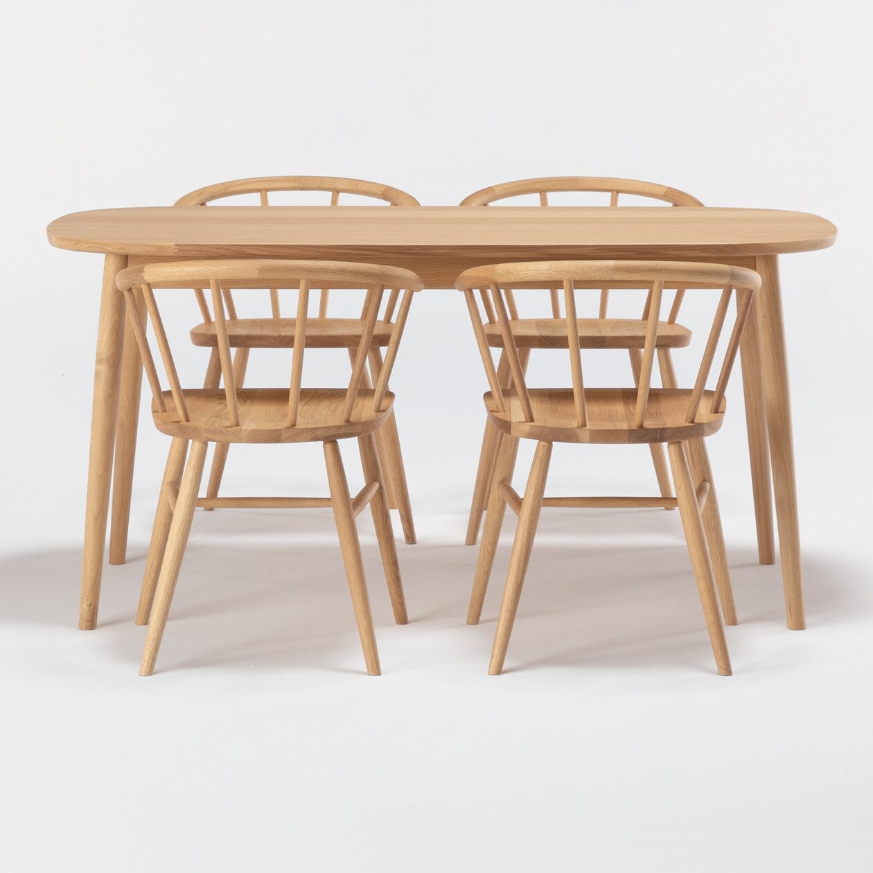 オーク材テーブル・丸脚・幅１５０ｃｍ