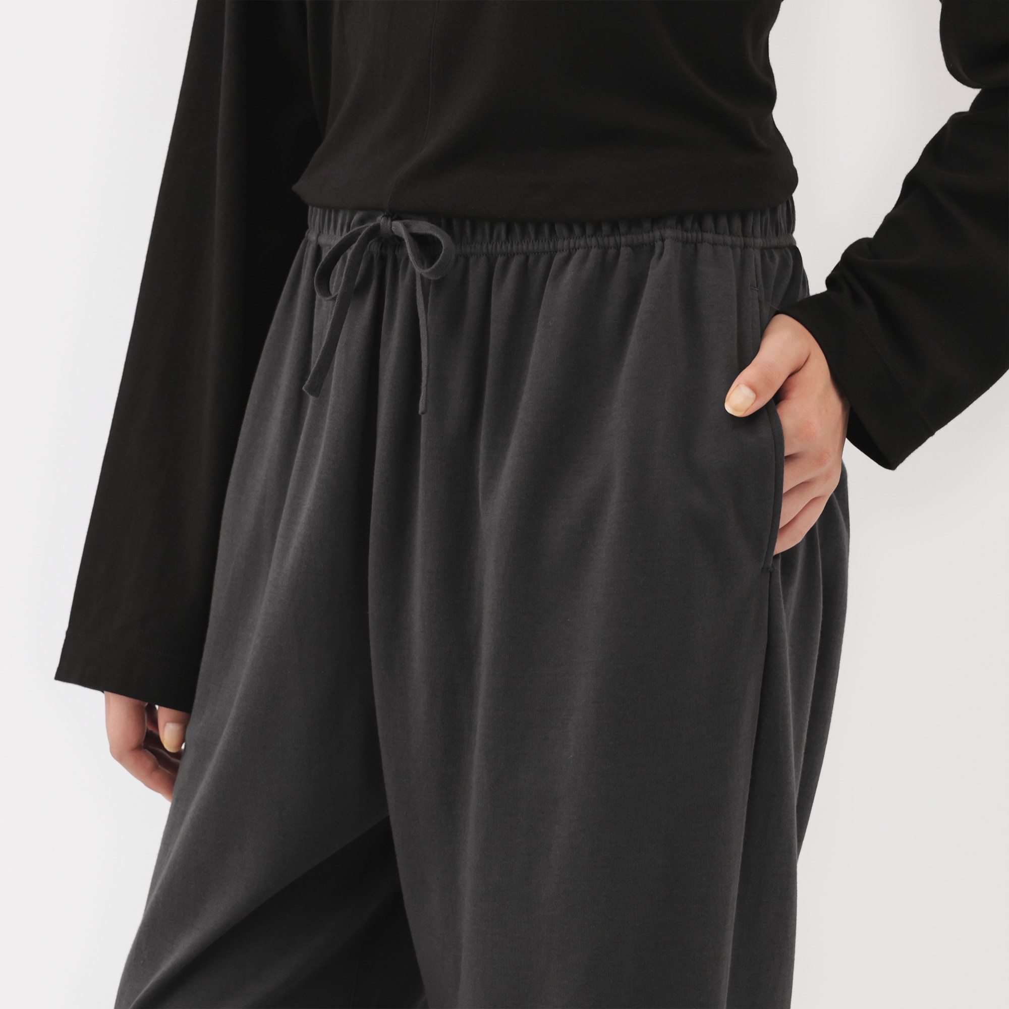 無印良品 MUJI Labo スムースジャージー セットアップ 黒 Lサイズ 無印良品 MUJI Labo スムースジャージー セットアップ 黒 Lサイズ 無印