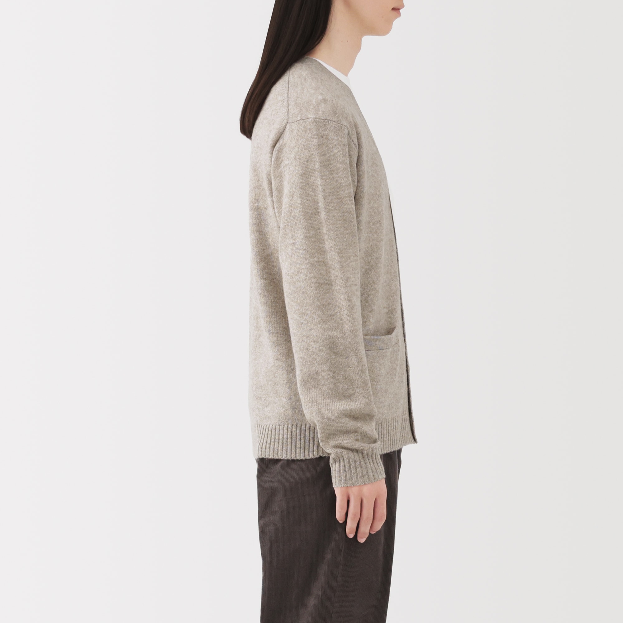紳士 洗えるウールミドルゲージVネックカーディガン | 無印良品