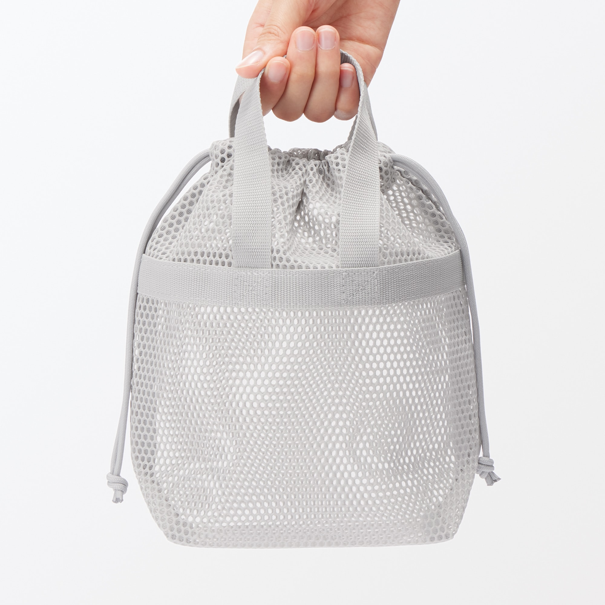 立体メッシュ持ち手付き巾着