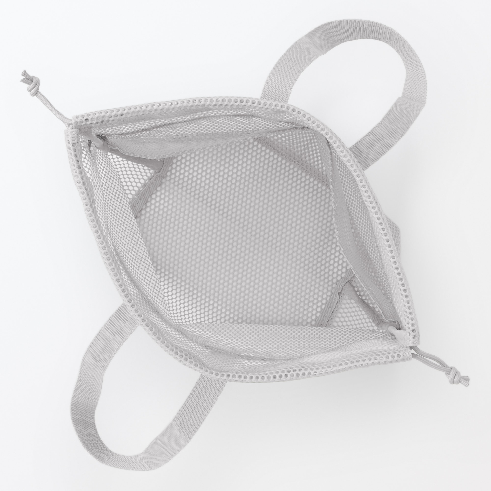 立体メッシュ持ち手付き巾着