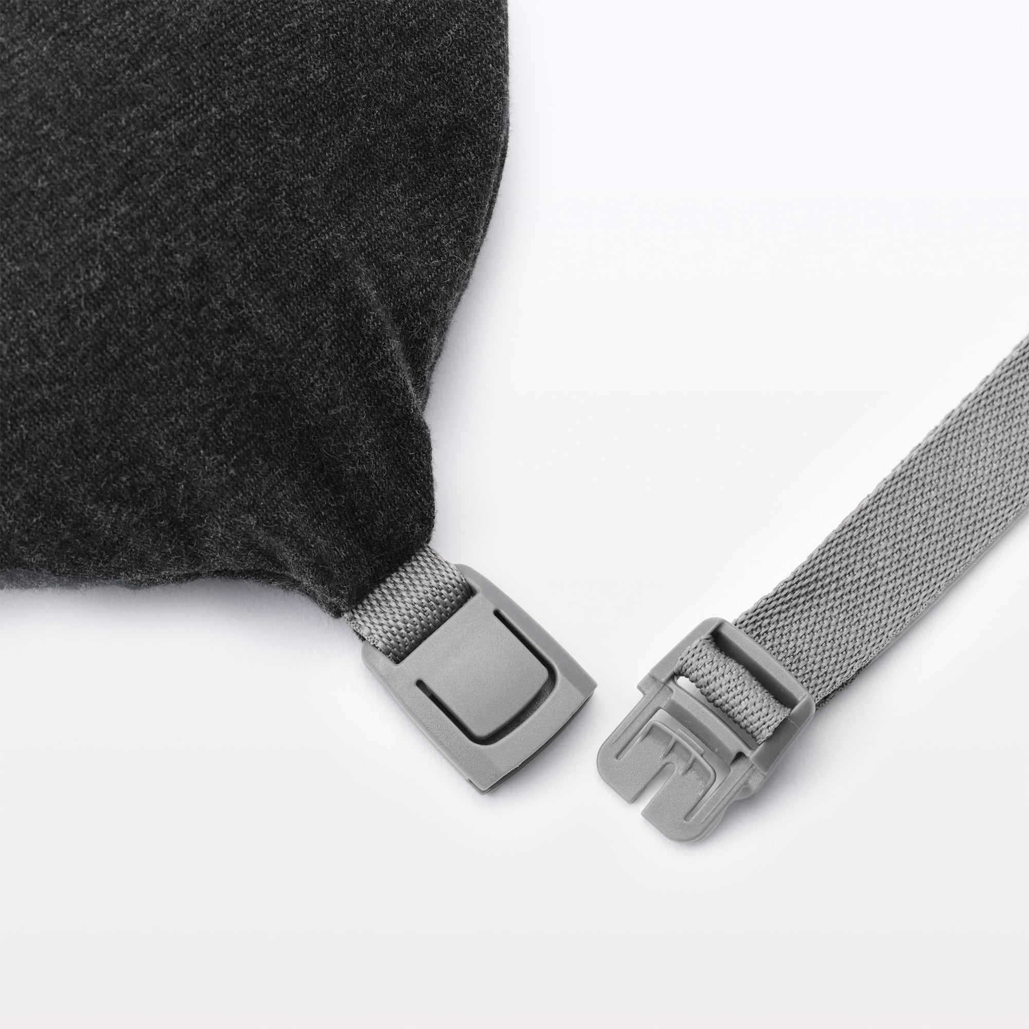 フィットするネッククッション