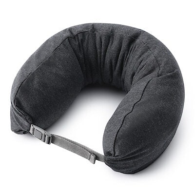 フィットするネッククッション　約１６×６４ｃｍ