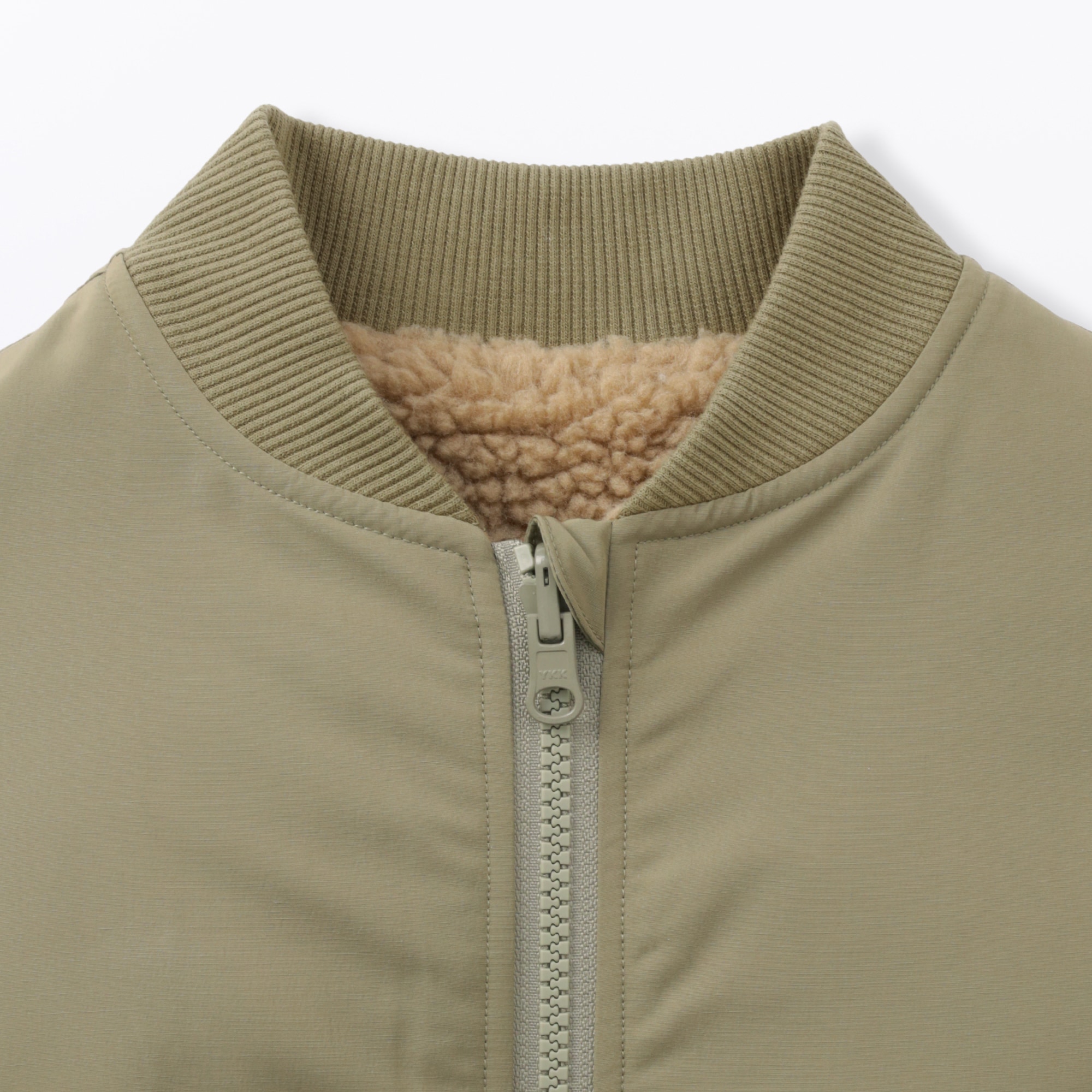 キッズ　撥水リバーシブルジャケット（ボアフリース）