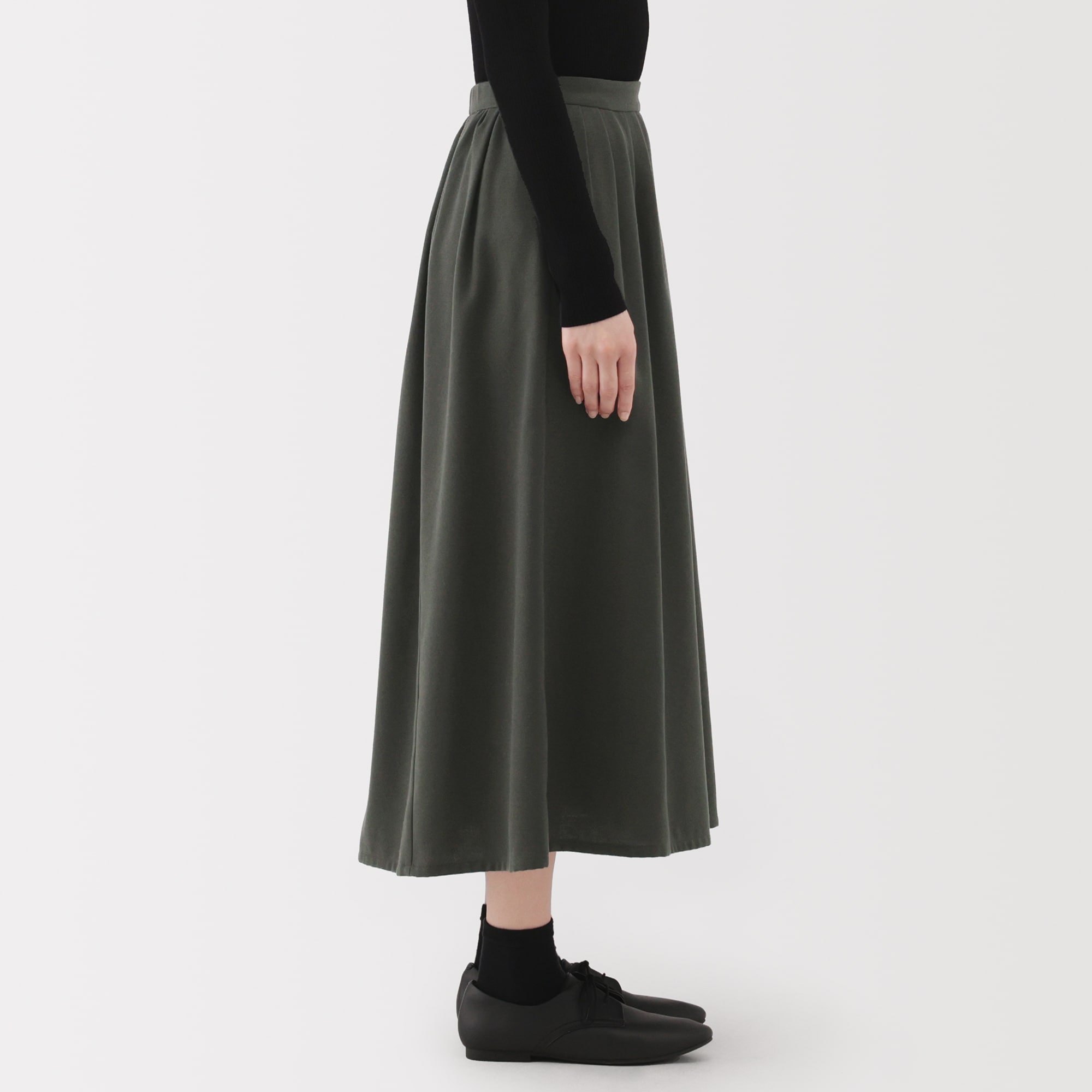 婦人　起毛タックスカート