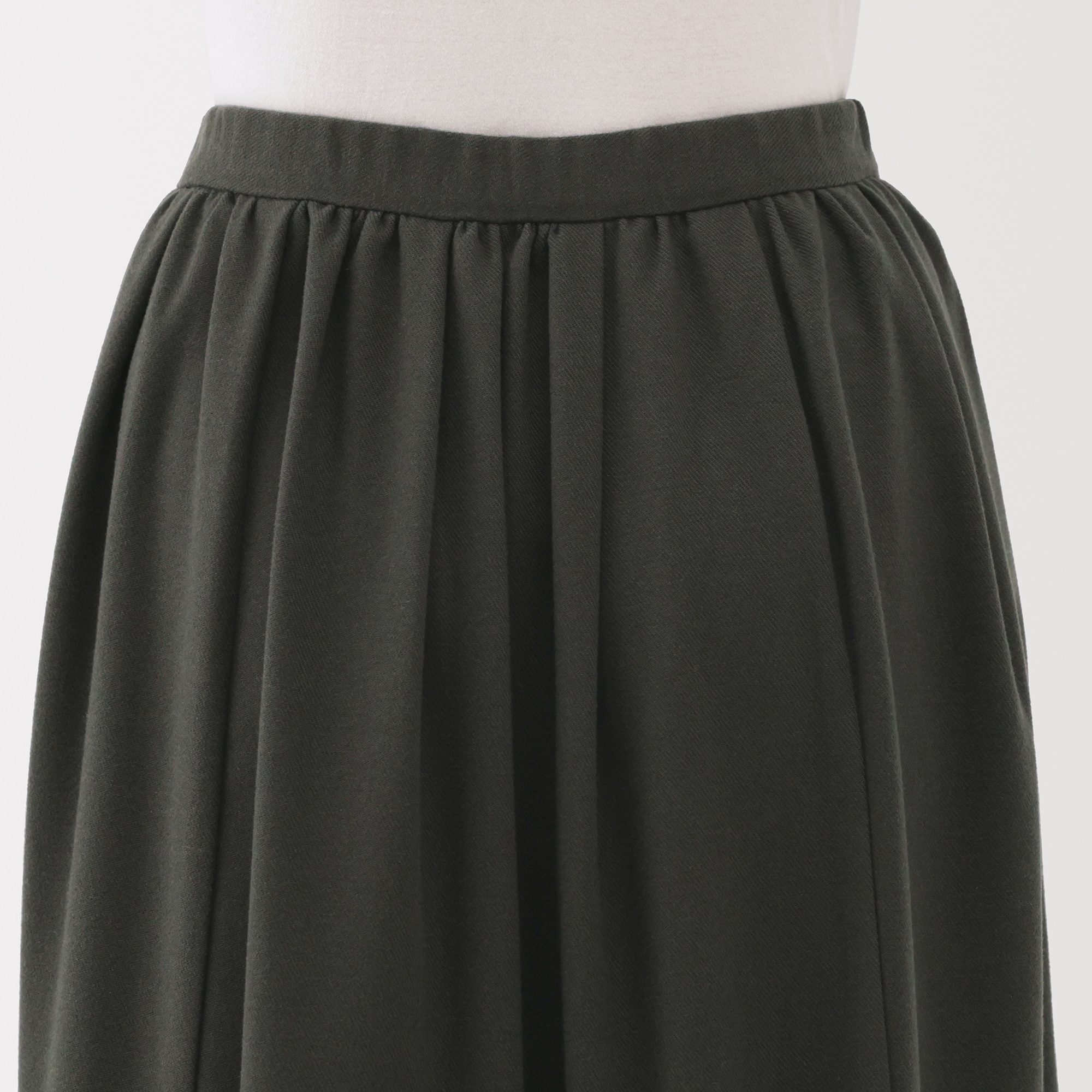 婦人　起毛タックスカート