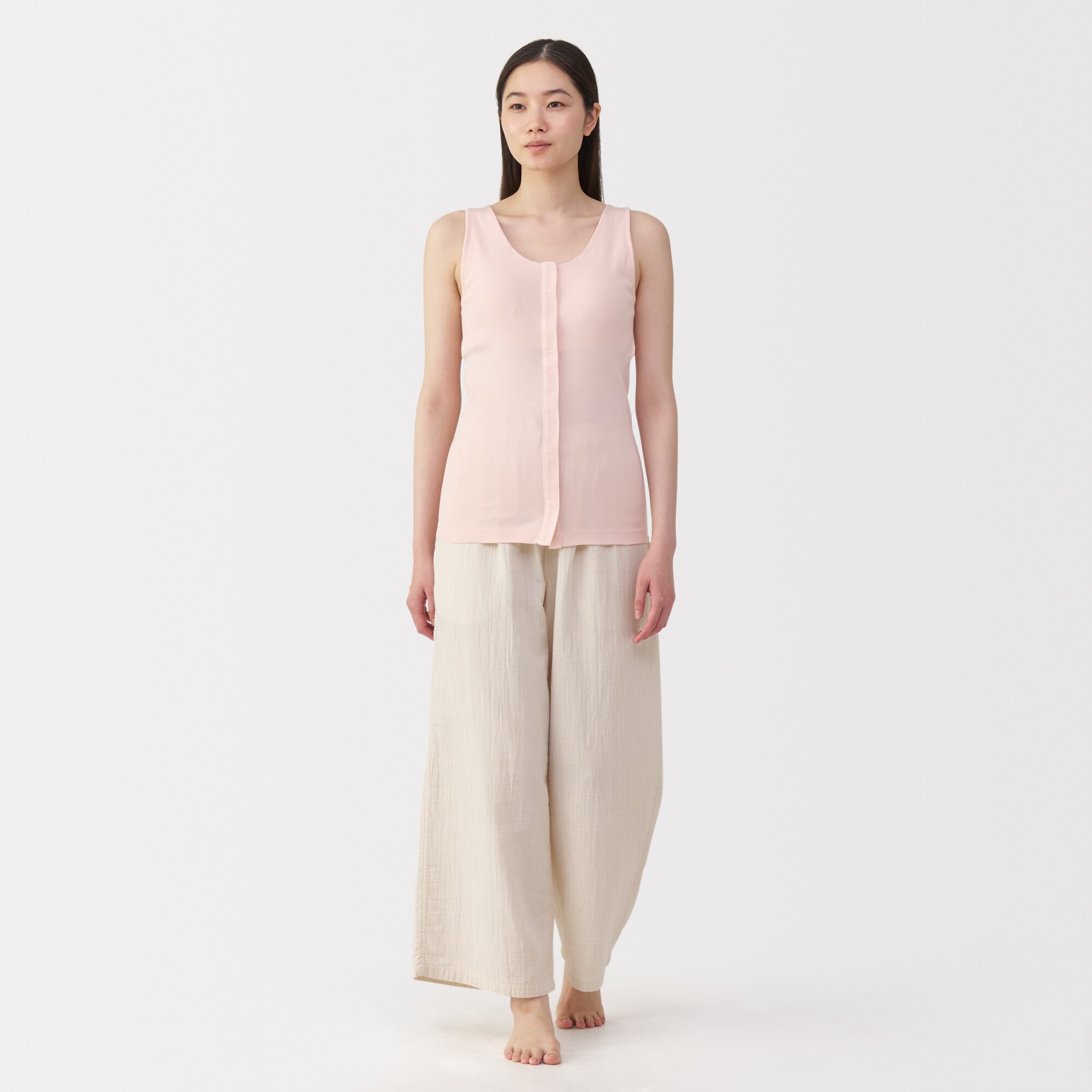 婦人　前開きカップ入りタンクトップ