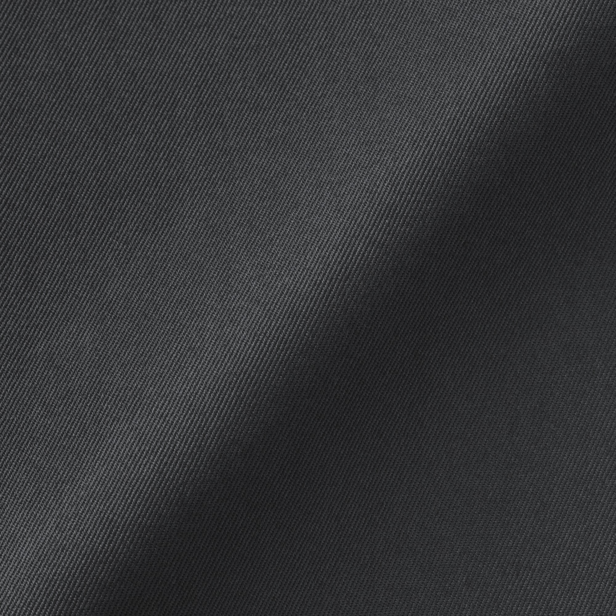 紳士　ストレッチチノスリムパンツ