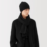 自然の色を生かして染色した　カシミヤニットストール