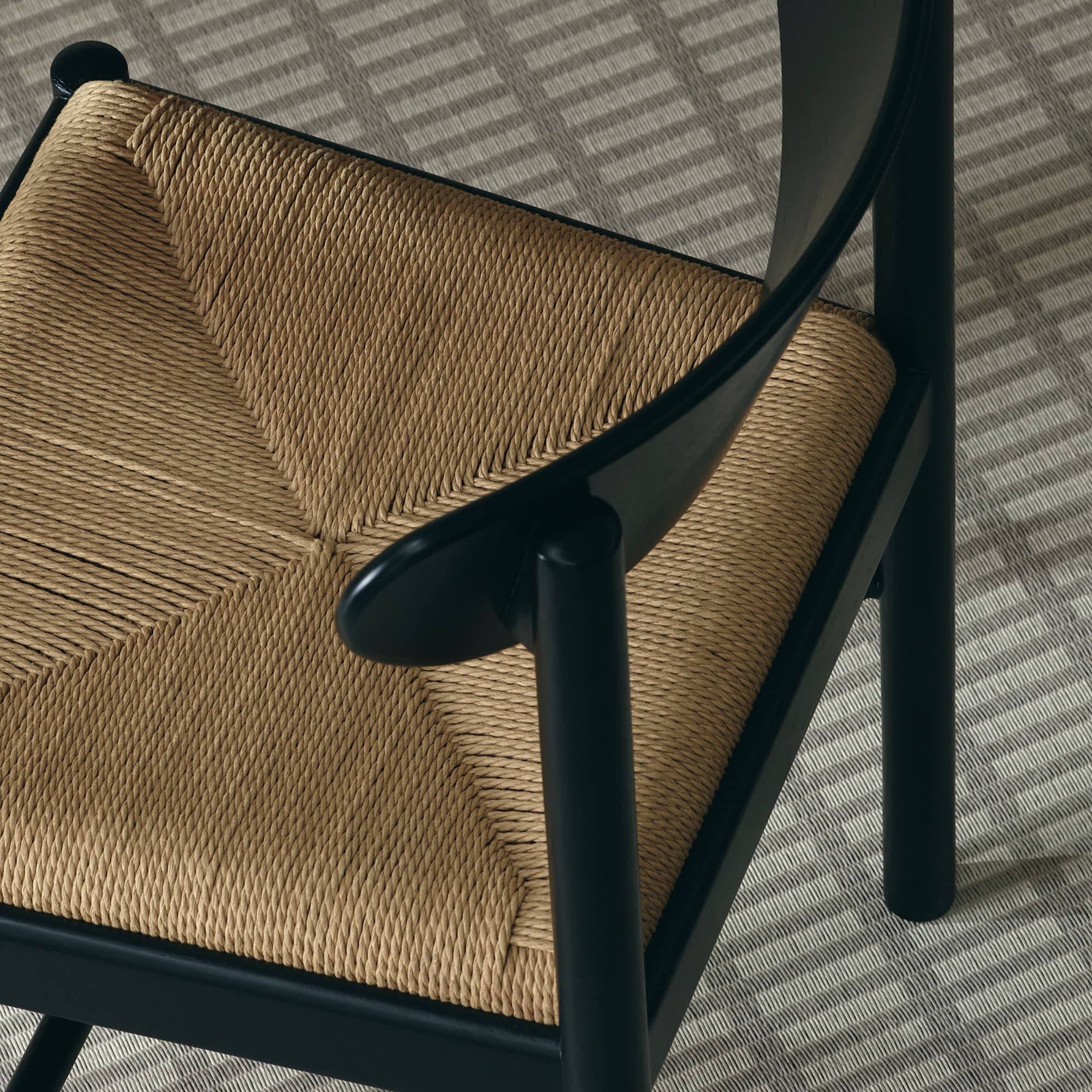 ［ＩＤＥＥ］ＭＥＭＯＬＡ　ＣＨＡＩＲ　ＢＬＡＣＫ