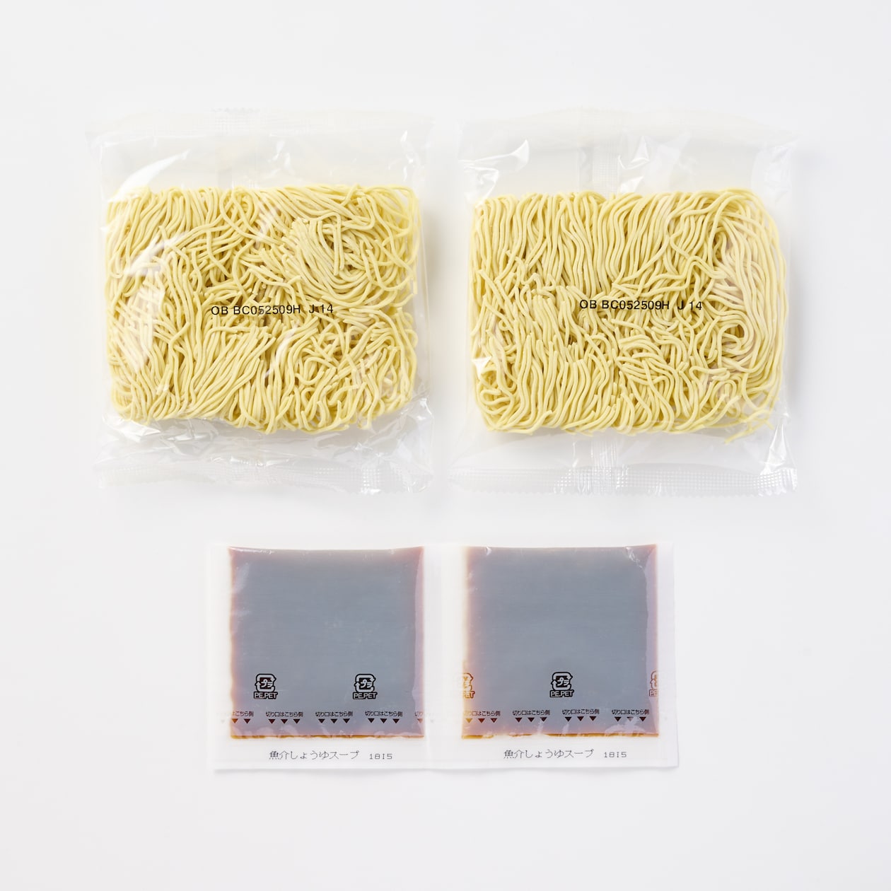 生麺を熟成乾燥させたラーメン　魚介しょうゆ