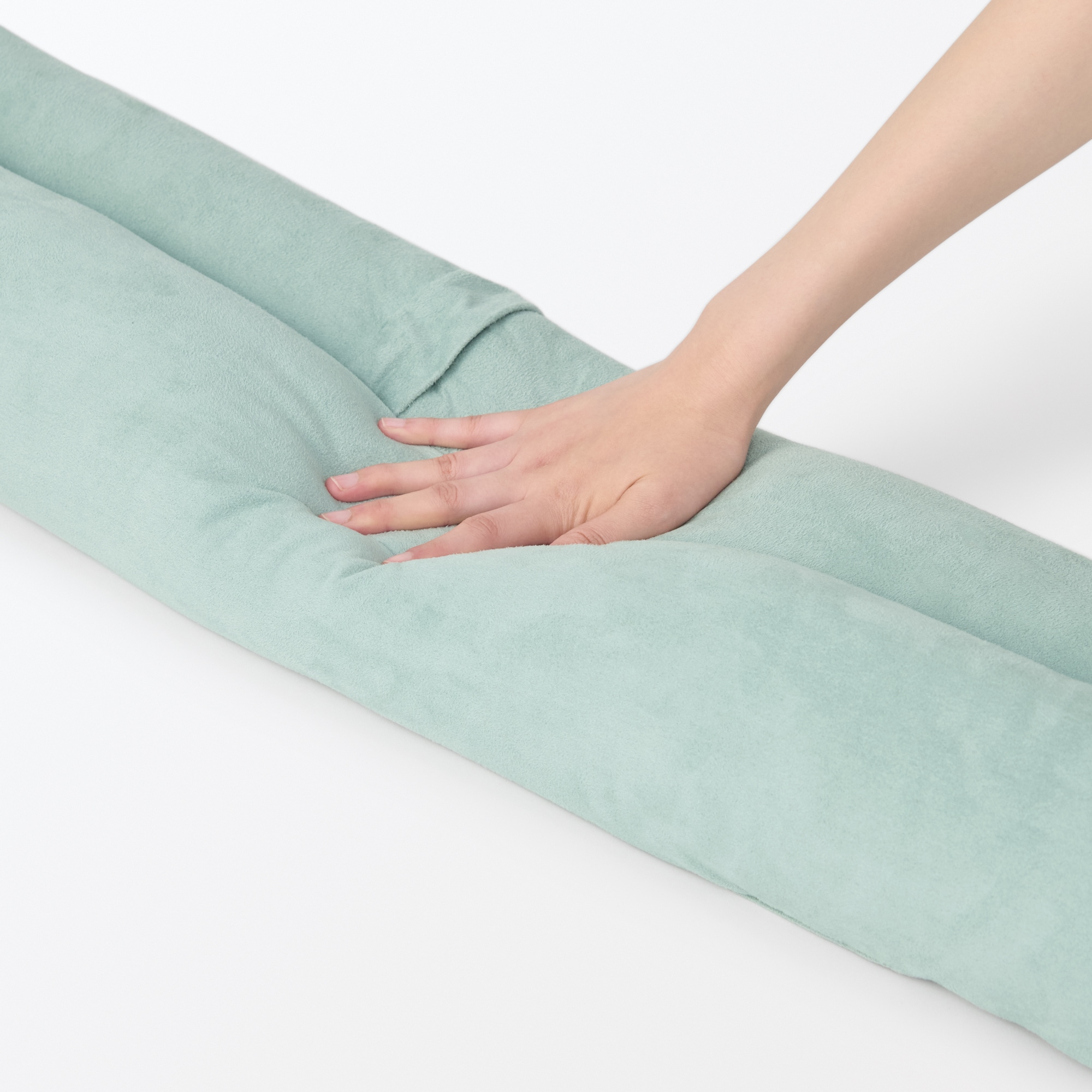 自由に巻けるループクッション