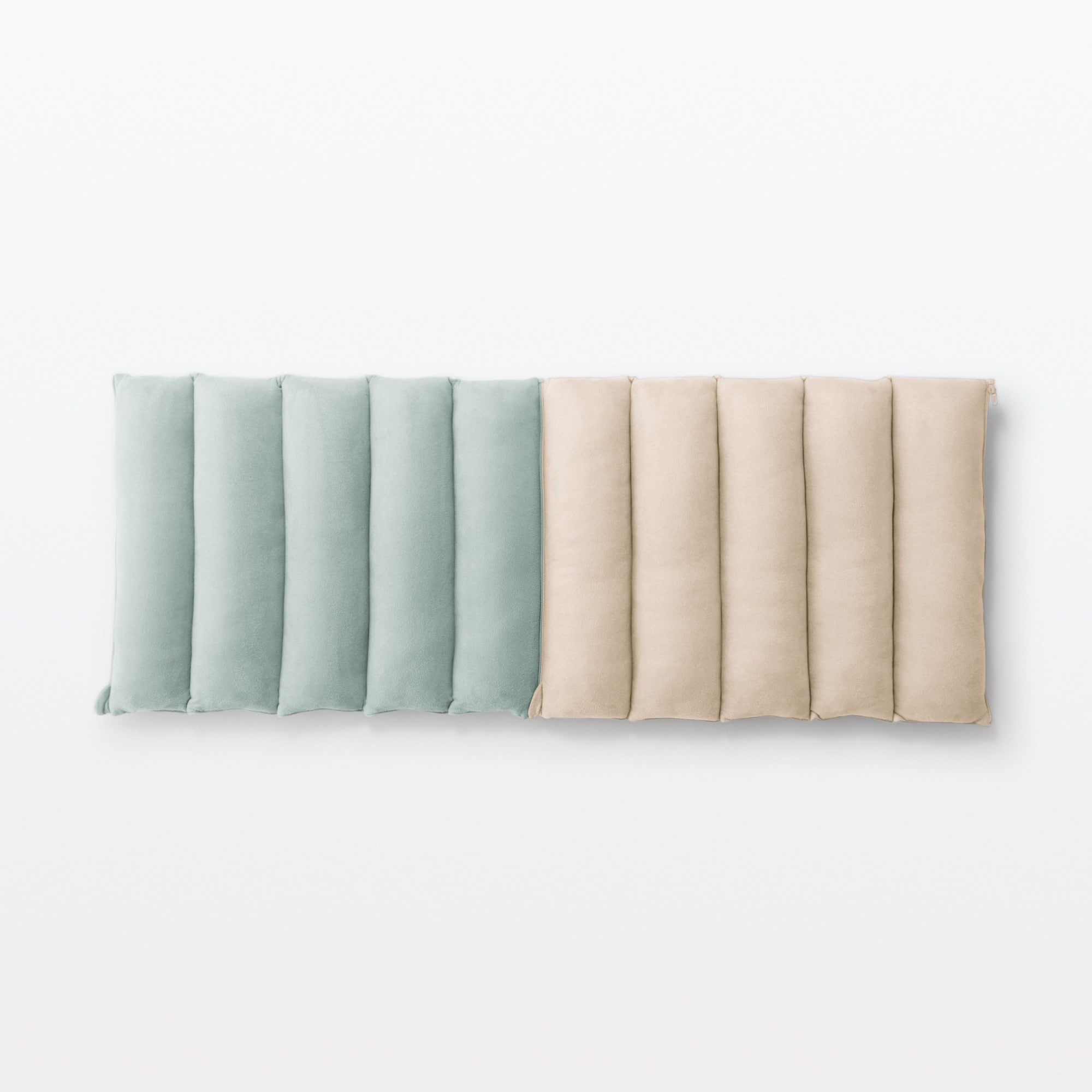 つながるやわらかマルチクッション