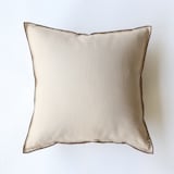 ［ＩＤＥＥ］ＡＩＲＹ　リネンクッションカバー　４５ｃｍ角　グレージュ