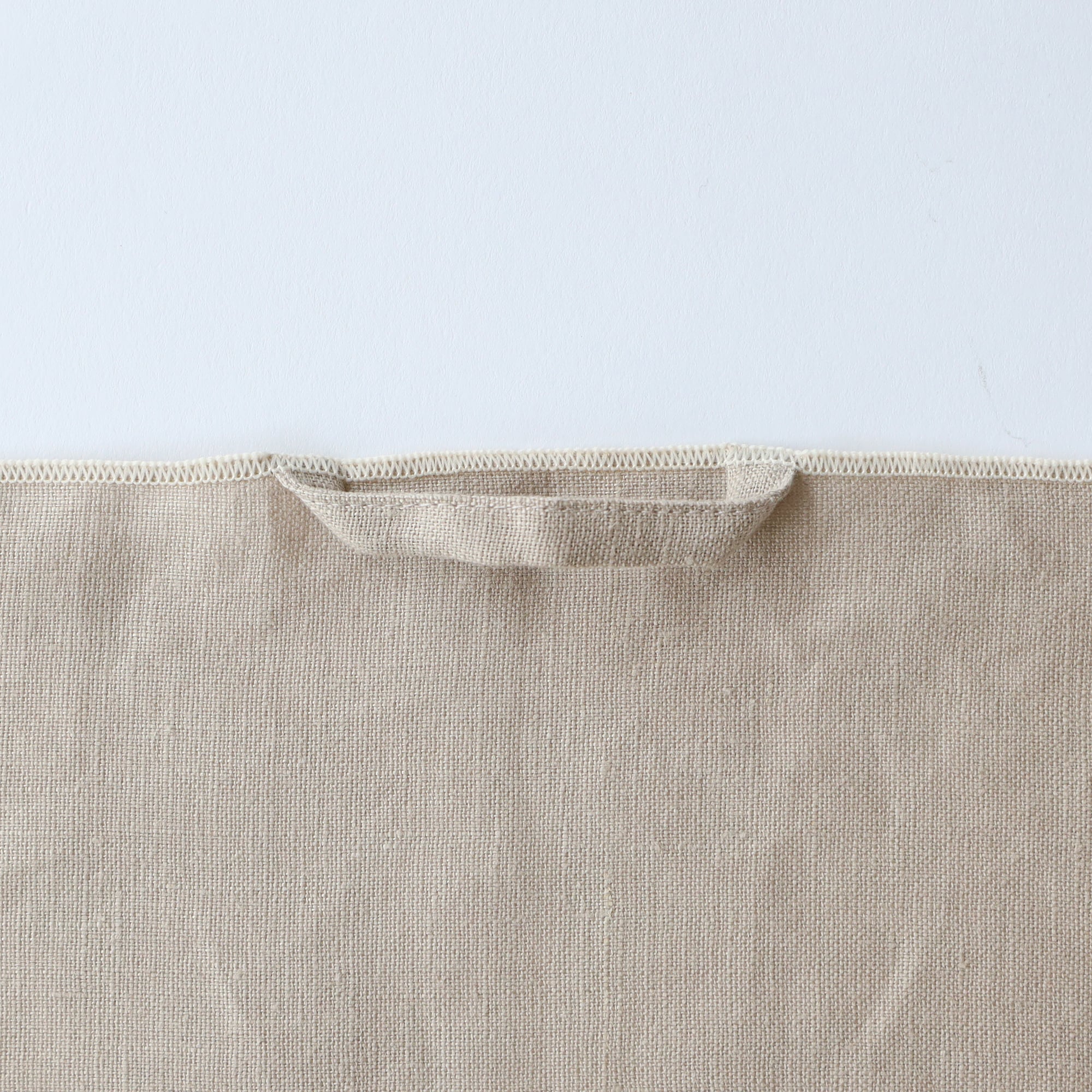 ［ＩＤＥＥ］ＡＩＲＹ　リネン　キッチンクロス　グレージュ