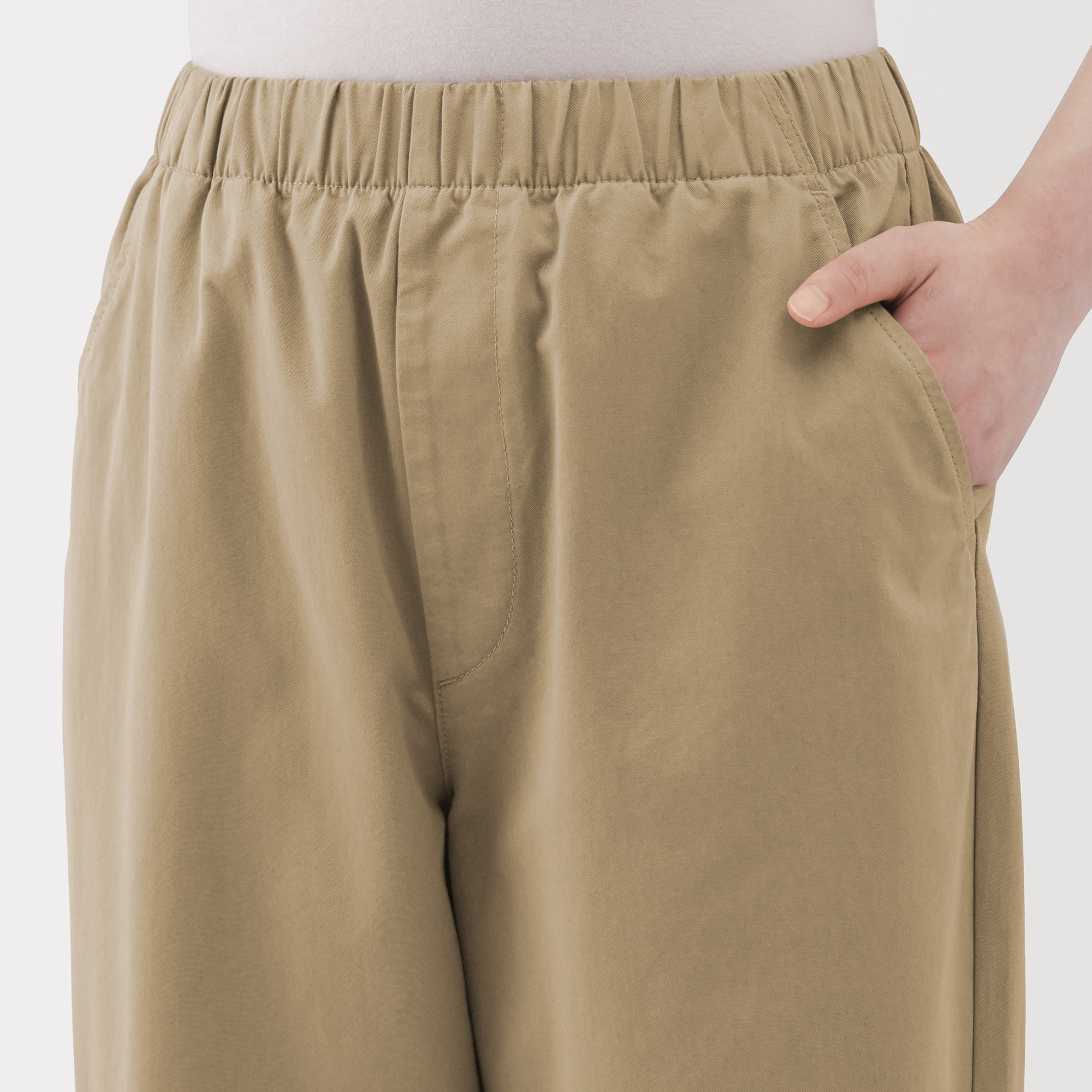 婦人　洗いざらし　コットンイージーテーパードパンツ