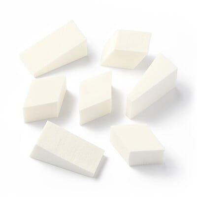 メイクアップスポンジ　３０個入